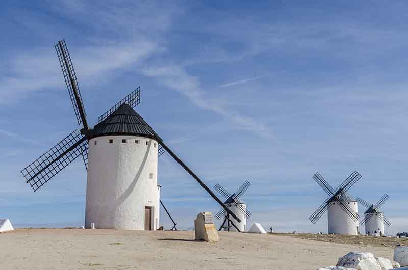 Ciudad Real - Campo de Criptana 07 - molinos de viento.jpg